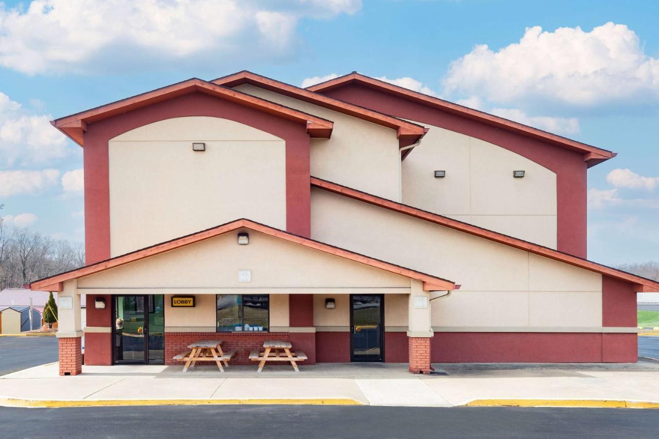 Hotel Super 8 By Wyndham Waynesburg Exterior foto